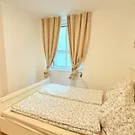 Apartment Vienna Laurenz *