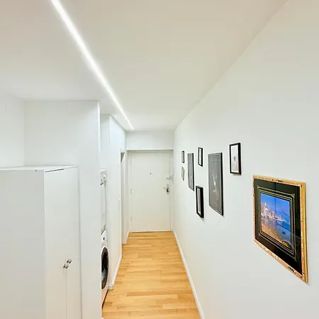 Apartment Vienna Laurenz *