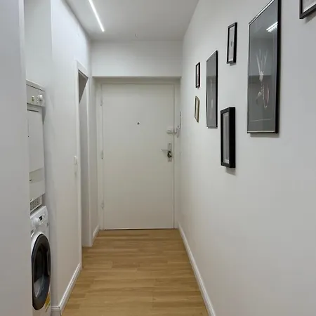 Vienna Laurenz 아파트 *