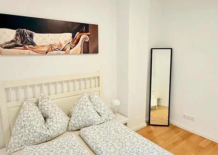 Vienna Laurenz Apartment *